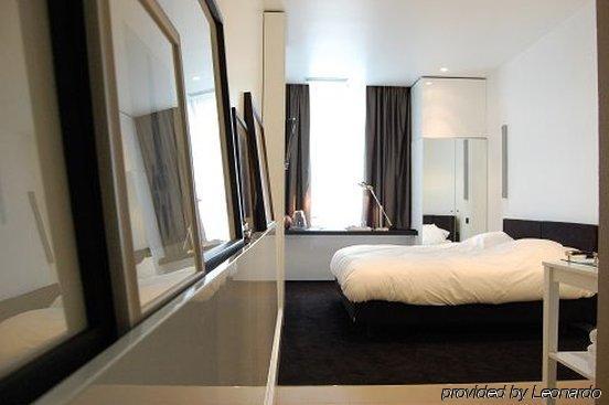 Hotel Les Nuits Antwerpen Szoba fotó
