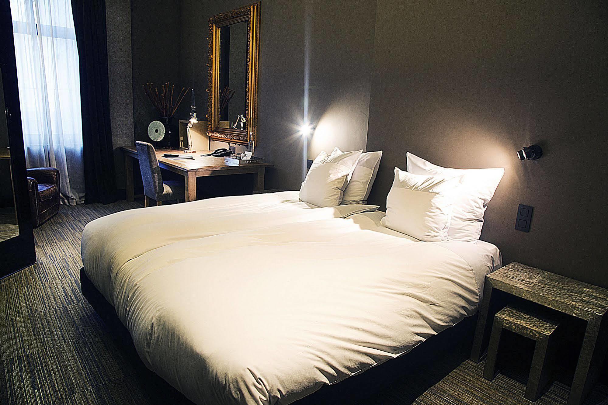 Hotel Les Nuits Antwerpen Kültér fotó